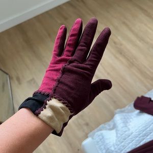 Burberry gloves size 7 1/2